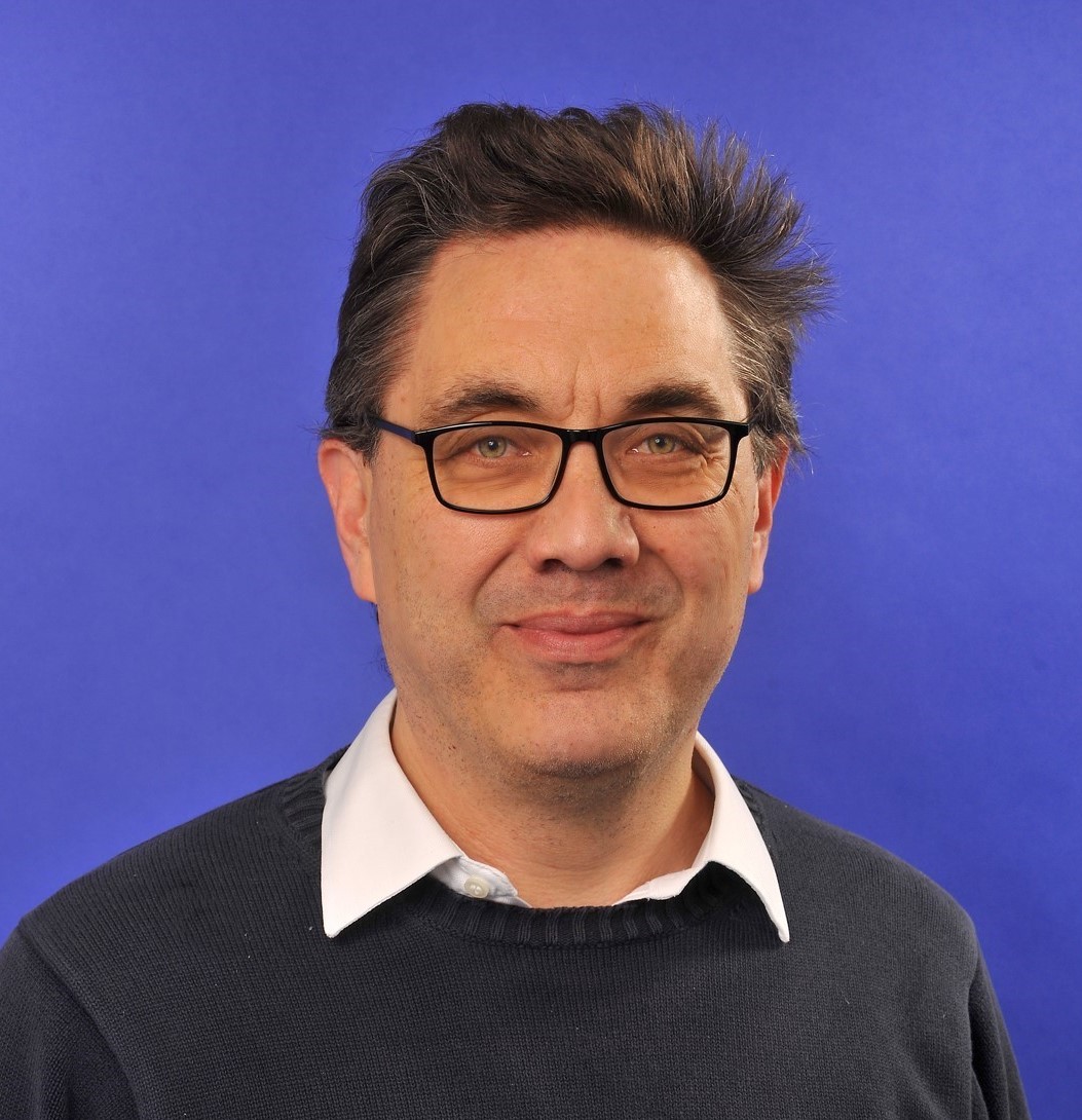 Phil Ferreira Lay_Photo.jpg